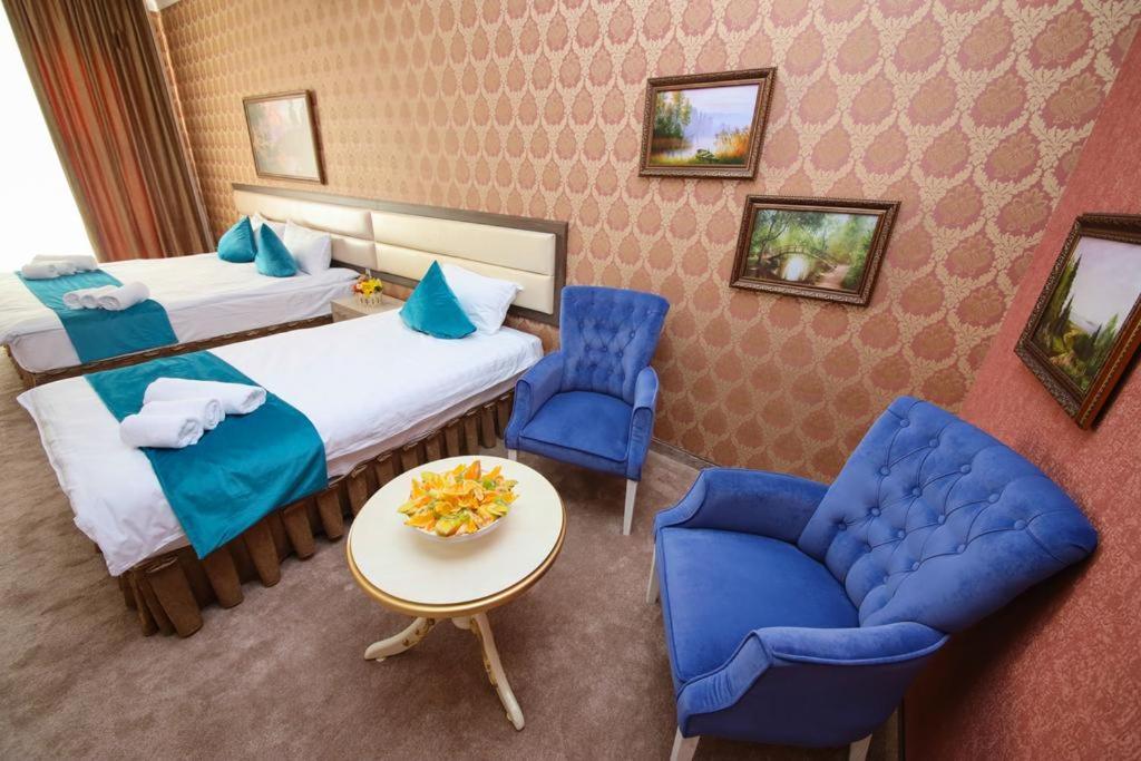 Hotel Globus Ташкент Екстер'єр фото