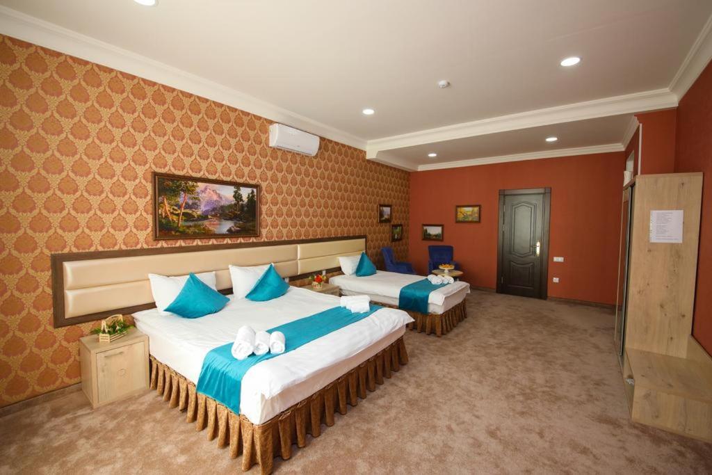 Hotel Globus Ташкент Екстер'єр фото