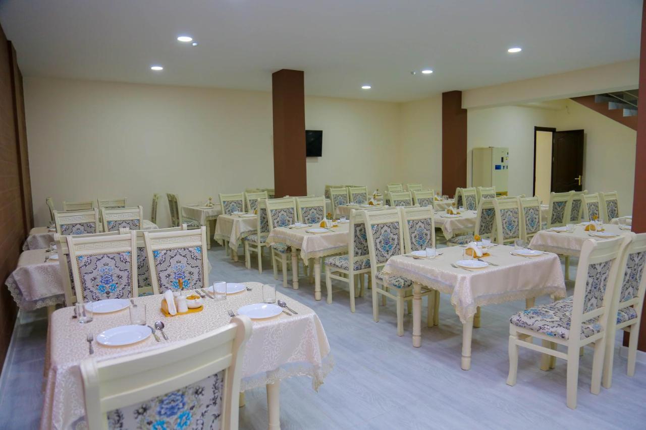 Hotel Globus Ташкент Екстер'єр фото