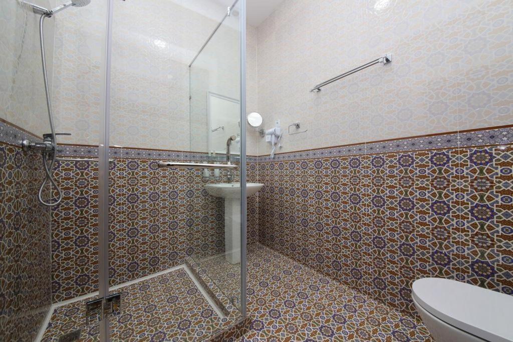 Hotel Globus Ташкент Екстер'єр фото