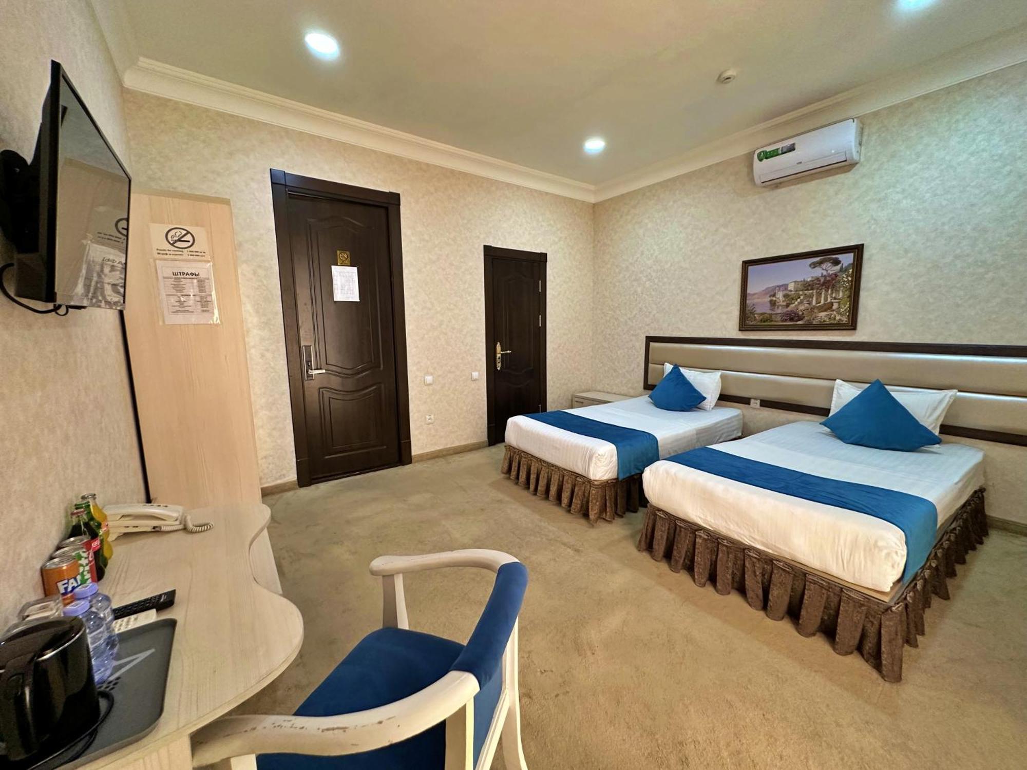 Hotel Globus Ташкент Екстер'єр фото